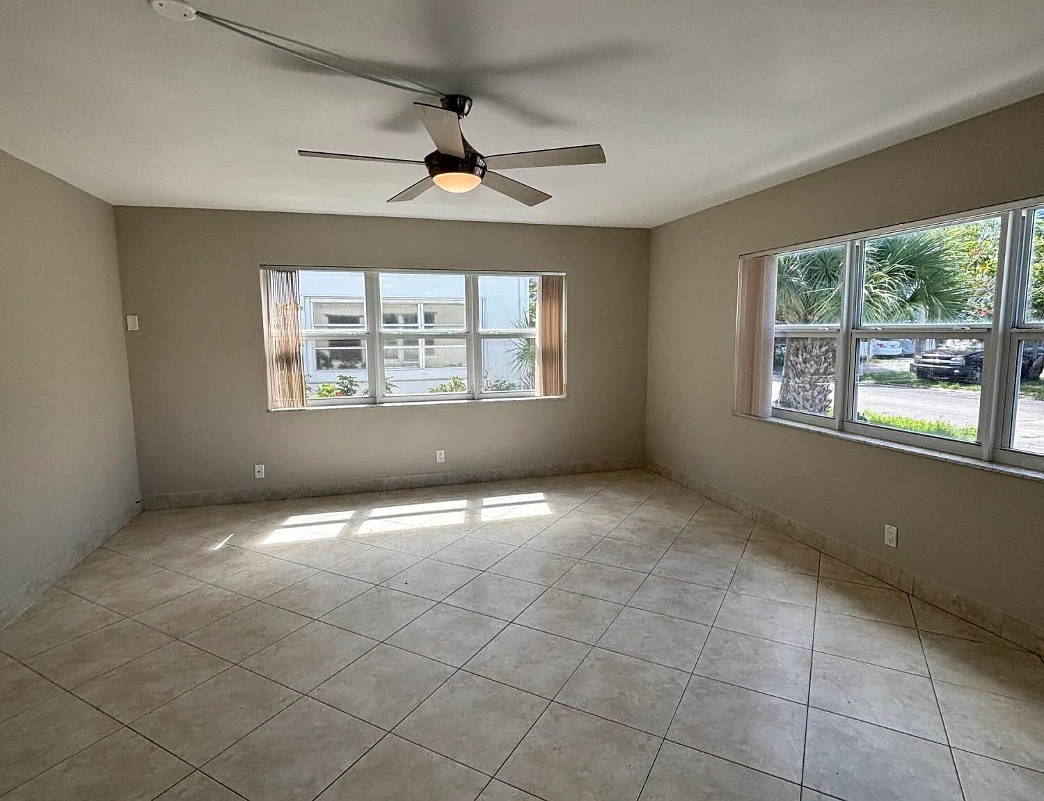 2 bed, 2.0 bath, 948 sqft, $3,000 — Photo 4