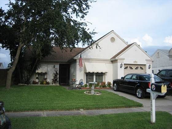 1st image of 12861 Gorda Cir W