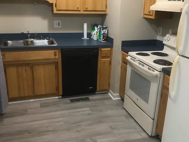 129 Cypress Dr — Photo 7