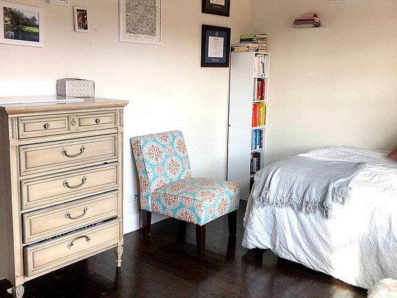 Master bedroom cont.