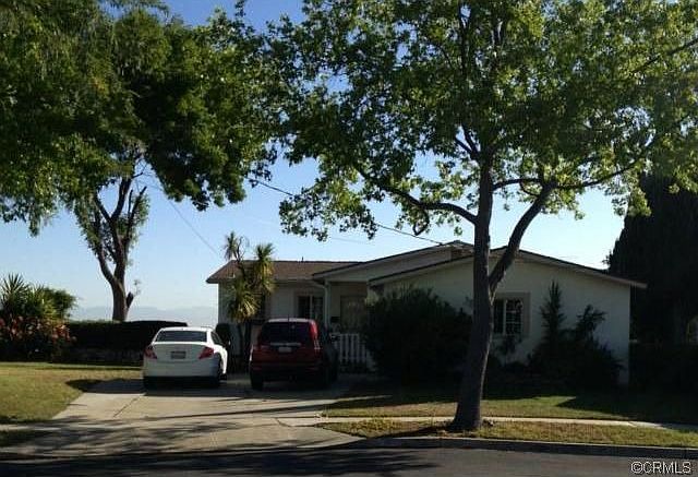 1st image of 2617 Highcliff Dr