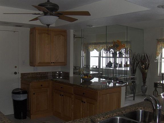 5th image of 1621 Gulf Blvd APT 1002