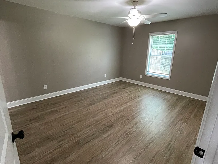 3104 Pleasant Valley Cir — Photo 7