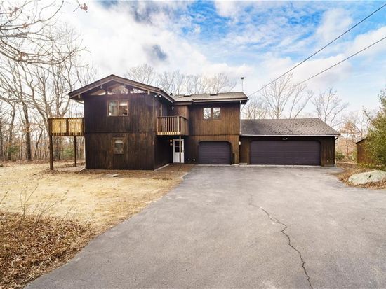 2 Miranda Dr, Richmond, RI 02892