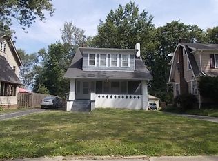 3243 Dellwood Rd, Cleveland Heights, OH 44118