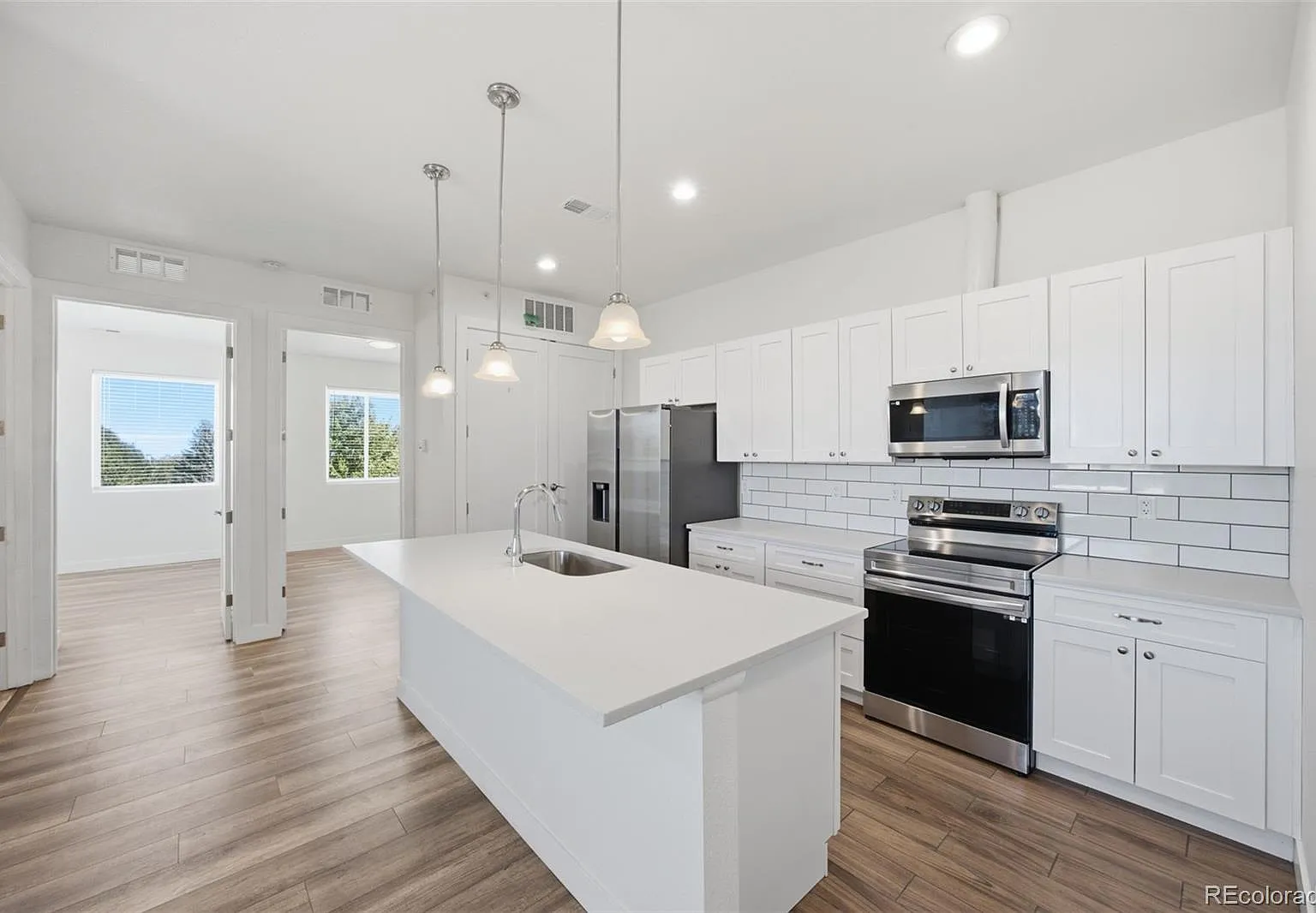 7791 W Mississippi Ave — Photo 3
