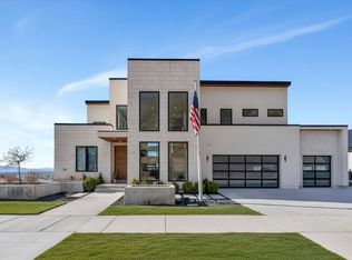 3918 S Mapleton Estates Dr, Mapleton, UT 84664