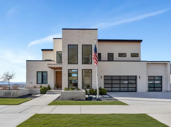 3918 S Mapleton Estates Dr, Mapleton, UT 84664