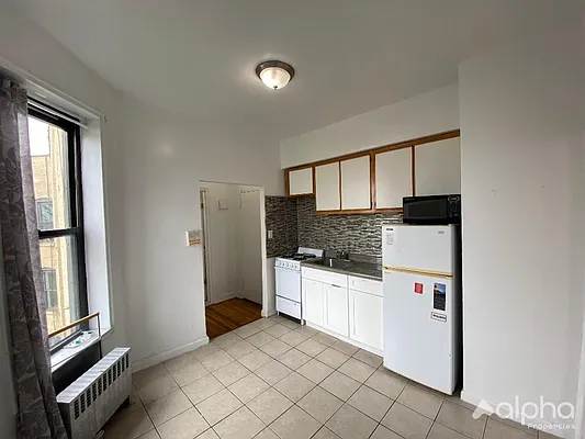 Rented by Alpha Properties NYC I LLC | media 11