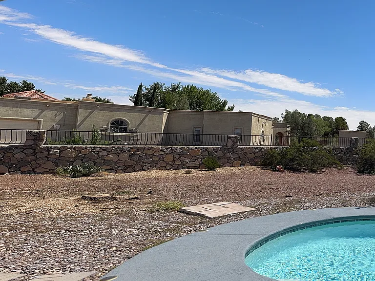 4406 Echo Canyon Rd — Photo 32