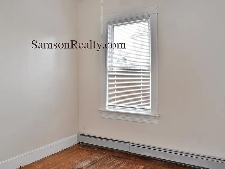 177 Walnut St #1 — Photo 8