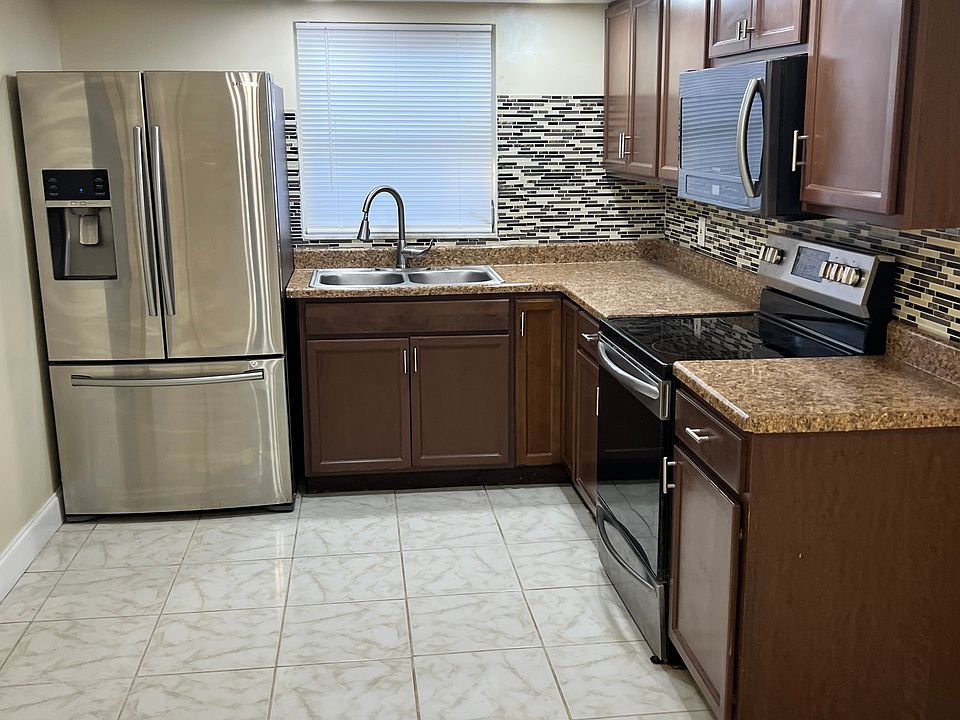 1st image of 1326 Jennings Dr