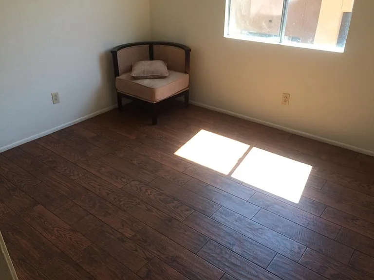 1810 E Blacklidge Dr #409 — Photo 3