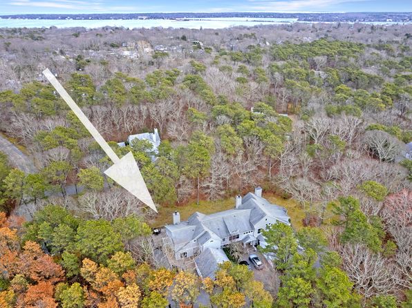 150 Cove Rd #10, Tisbury, MA 02568