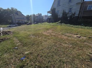 37 14th St SW, Roanoke, VA 24016