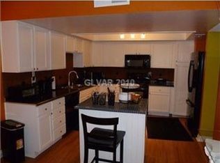 3332 Delderfield Ave, Las Vegas, NV 89121
