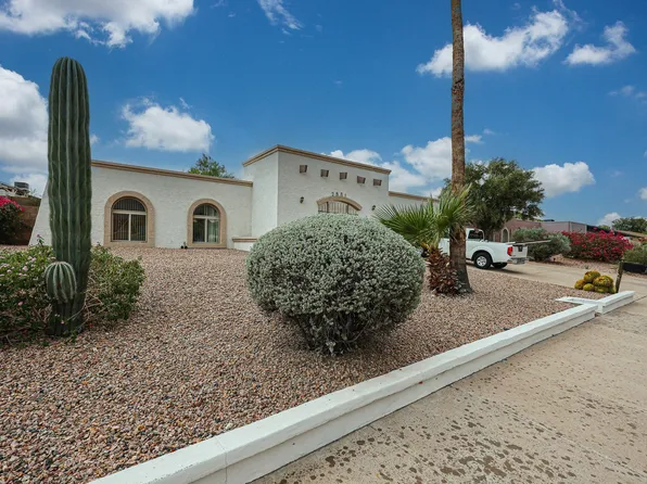 2851 E Acoma Dr, Phoenix, AZ 85032