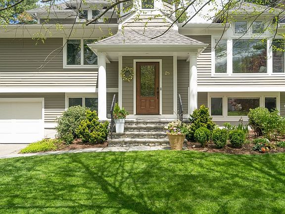 3rd image of 28 Brooks Rd