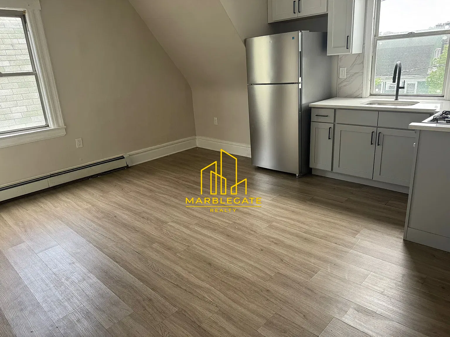 1 bed, 650 sqft, $1,500 — Photo 4