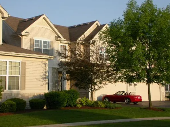 307 Berkshire Dr, Lake Villa, IL 60046