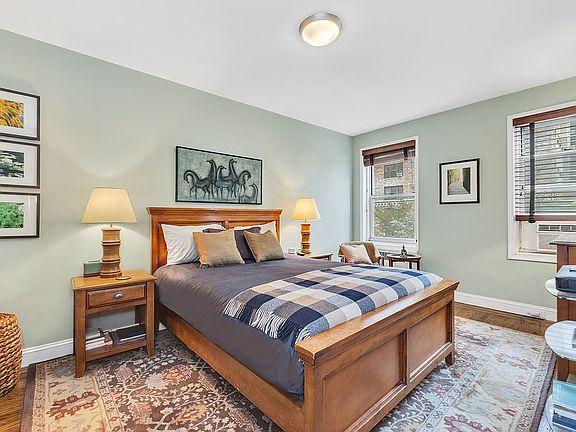 4th image of 49 W 96th St APT 3B
