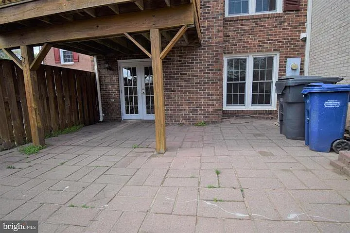 8243 Cedar Landing Ct — Photo 35