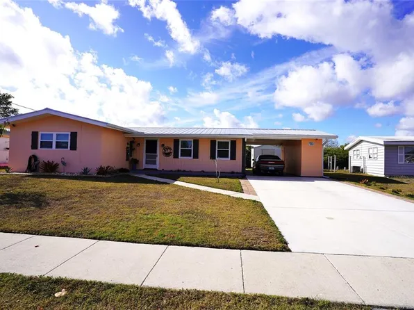 2351 Easy St, Pt Charlotte, FL 33952