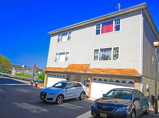 509 New Castle Rd, North Bergen, NJ 07047