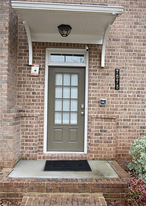 1st image of 7078 Kingswood Run Dr