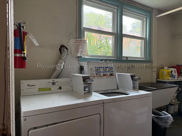 517 12th Ave N #6 — Photo 19