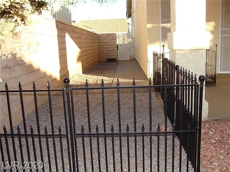 4845 Octavia Way — Photo 20
