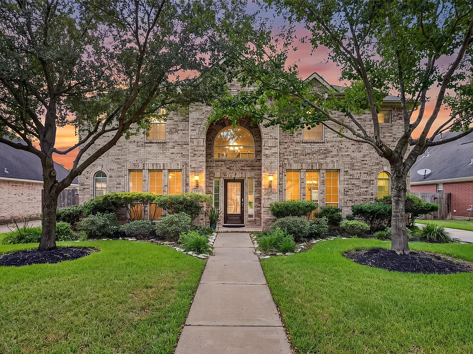21810 Blossom Brook Ln