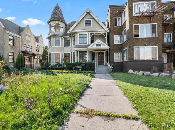 3127 West Wisconsin AVENUE, Milwaukee, WI 53208