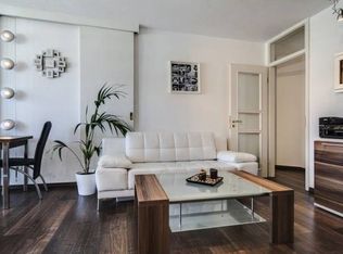 201 River Pointe Dr, Conroe, TX 77304