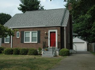 2925 Curran Rd, Louisville, KY 40205