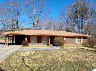 1206 26th St, McComb, MS 39648