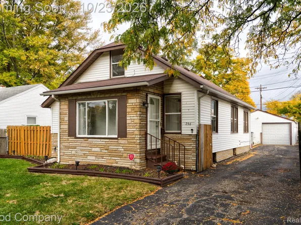 256 W Goulson Ave, Hazel Park, MI 48030