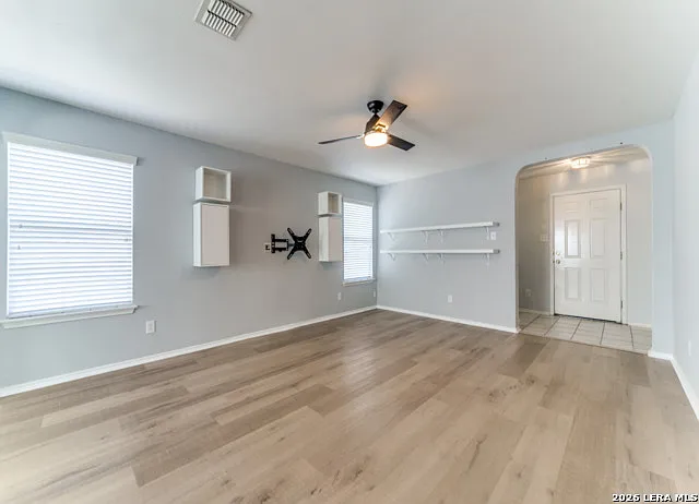 9510 Caspian Frst — Photo 5