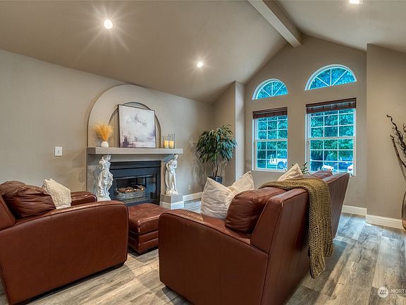 5th image of 1206 Southview Drive