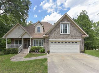 128 Crown Point Rd, Lexington, SC 29073