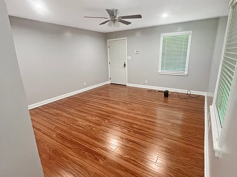3360 Ohara Dr N — Photo 6