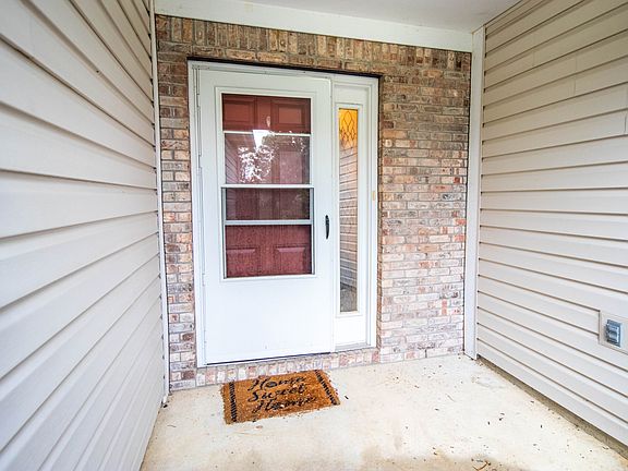 5th image of 1527 Egret Ln