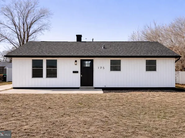 175 Edge Ave, New Castle, DE 19720