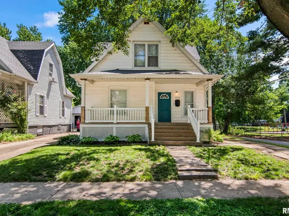1032 N 2nd St, Springfield, IL 62702
