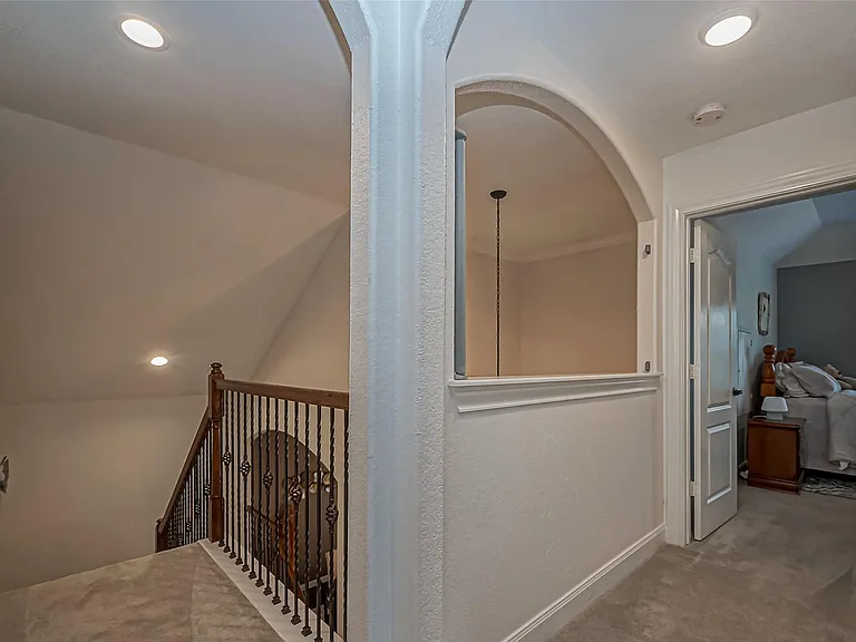 6306 Hidden Alley Dr — Photo 33
