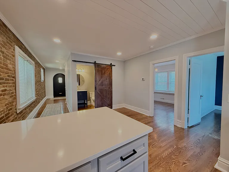 5648 Goethe Ave — Photo 34
