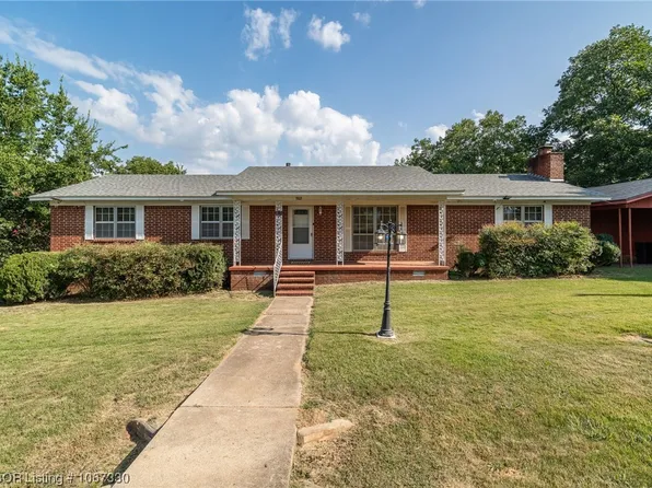 502 E 3rd St, Hartford, AR 72938