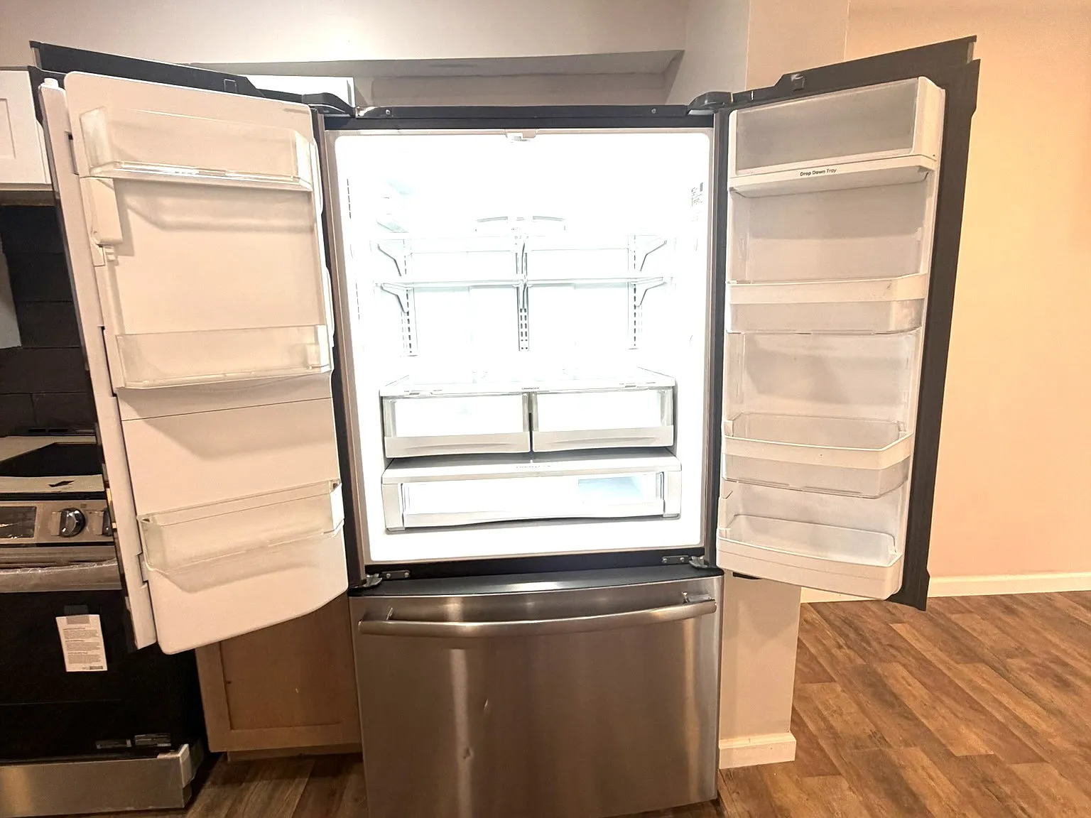 3 bed, $1,400 — Photo 4