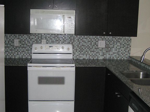 5th image of 3730 SW 60th Ave #3730