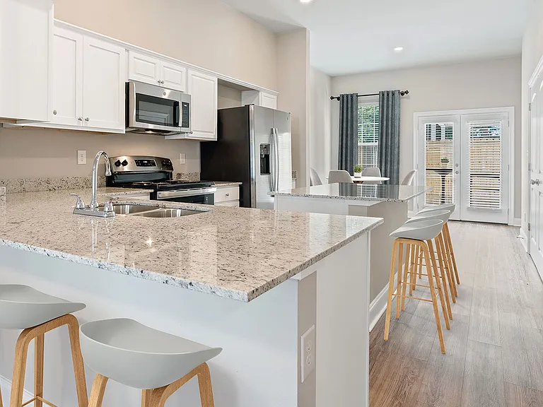 Arabella Townhomes — Photo 6